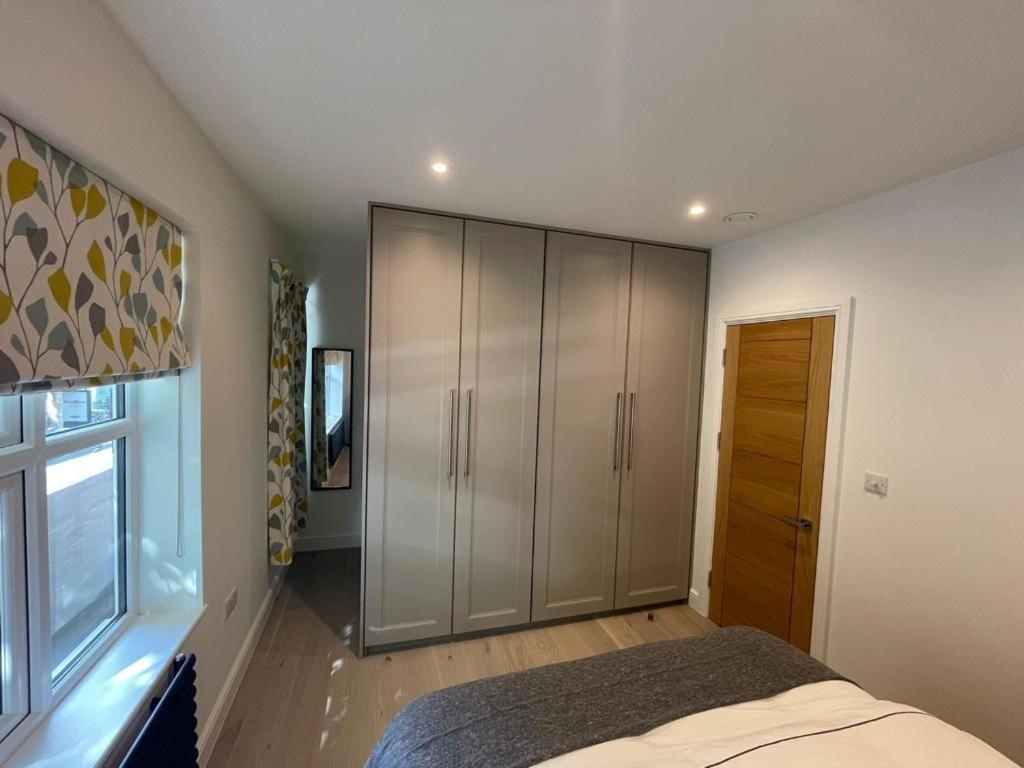 Two Bedroom Apartment - Londres Extérieur photo