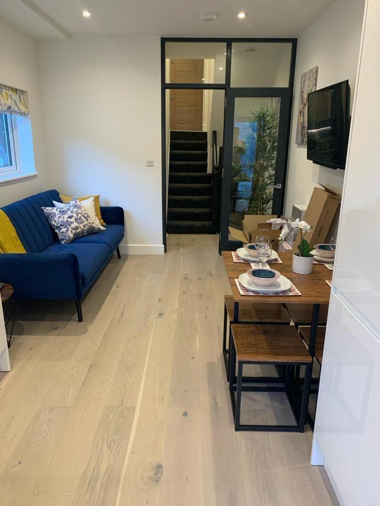 Two Bedroom Apartment - Londres Extérieur photo